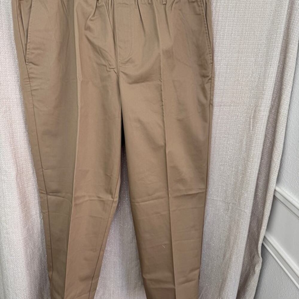 Lands End NWOT Men's Khaki Chino Pants Size 44 w/ 29" inseam